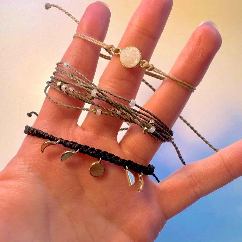 Pura Vida September 2019 Bracelet Monthly Club Set